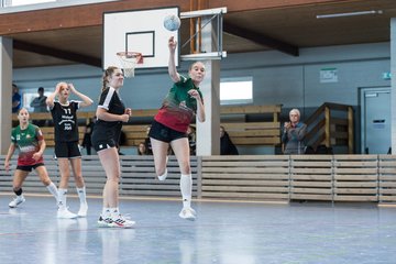 Bild 77 - wBJ HSG Kremperheide/Muensterdorf - HSG Joerl-Doppeleiche Vioel : Ergebnis: 34:23